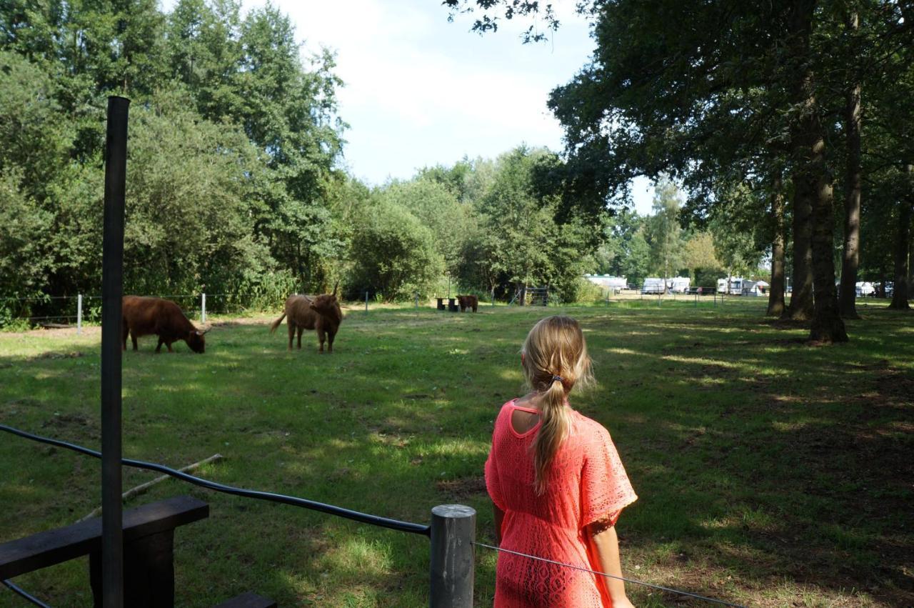 Hotel Recreatiepark De Lucht Renswoude Esterno foto